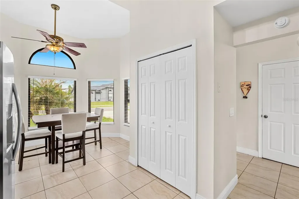 806 Vermont Woods Lane Orlando FL 32824