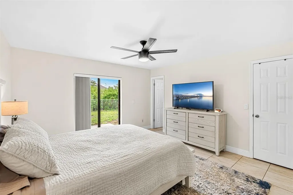 806 Vermont Woods Lane Orlando FL 32824