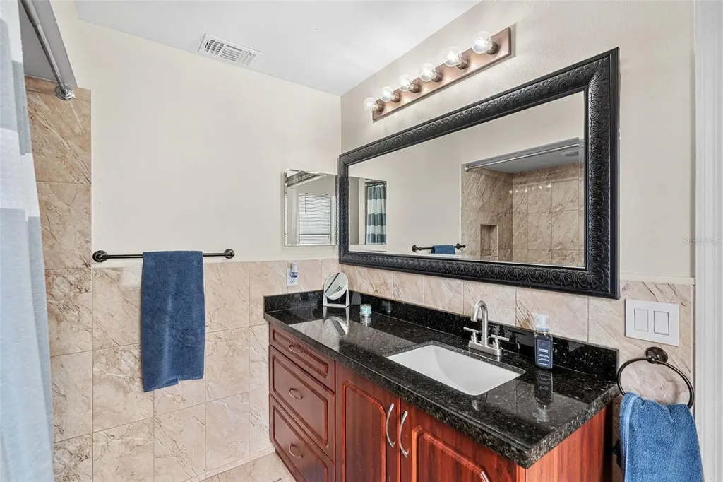 806 Vermont Woods Lane Orlando FL 32824