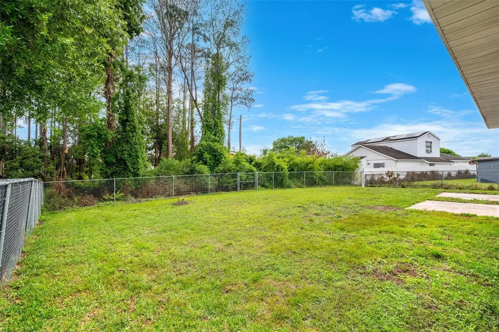 806 Vermont Woods Lane Orlando FL 32824