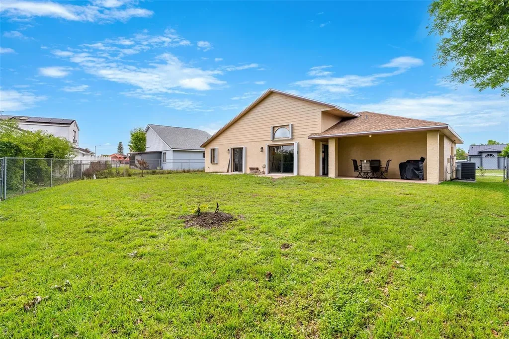 806 Vermont Woods Lane Orlando FL 32824