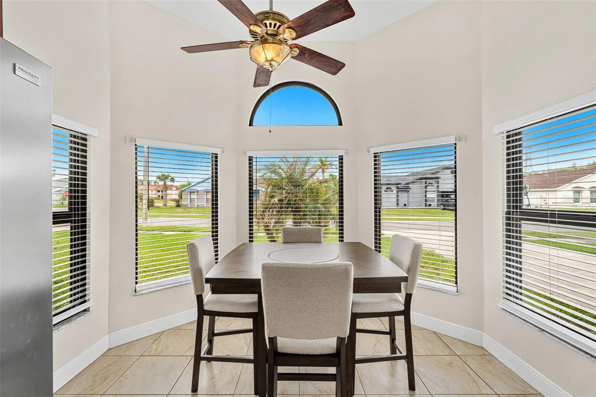 806 Vermont Woods Lane Orlando FL 32824
