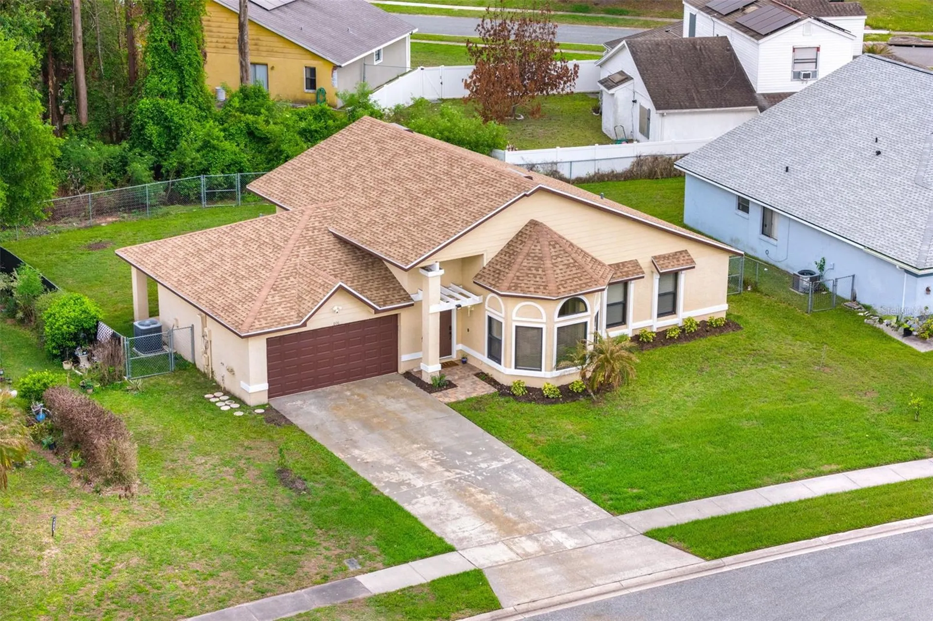 806 Vermont Woods Lane Orlando FL 32824
