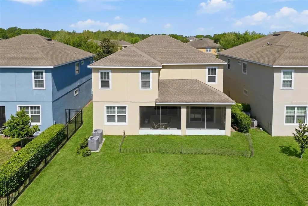 6818 Goldflower Avenue Harmony FL 34773