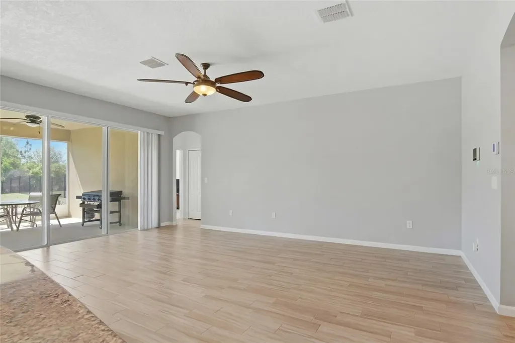 6818 Goldflower Avenue Harmony FL 34773
