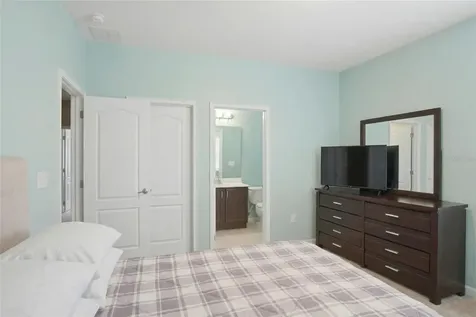 6818 Goldflower Avenue Harmony FL 34773