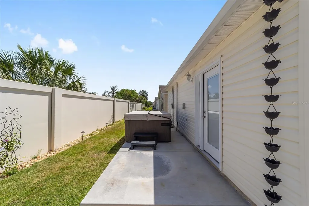 2403 Baton Place The Villages FL 32162