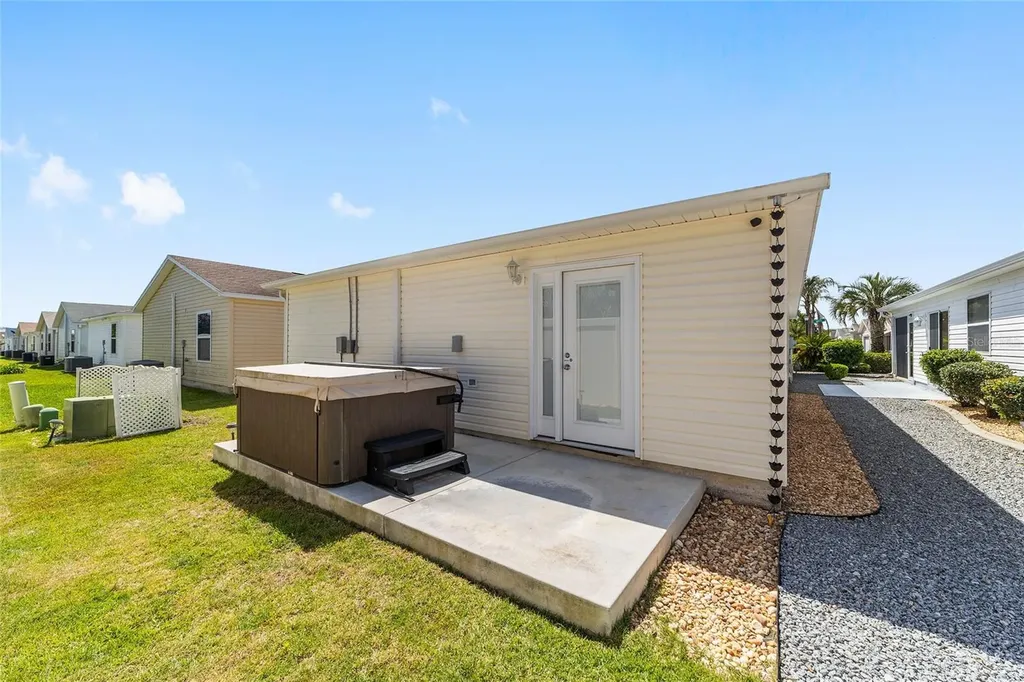 2403 Baton Place The Villages FL 32162