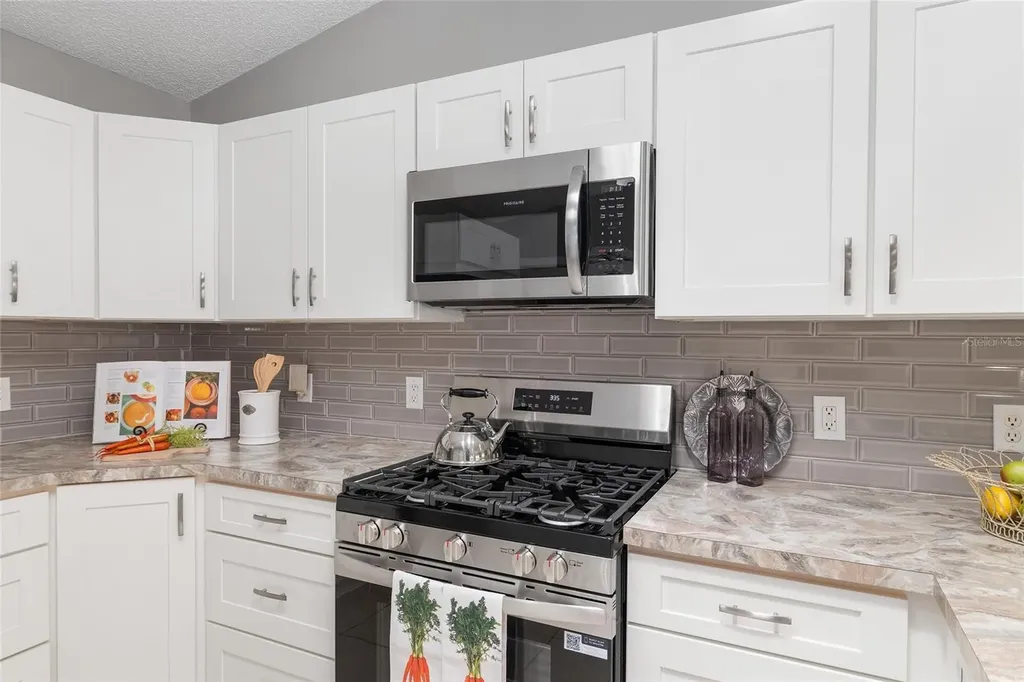 2403 Baton Place The Villages FL 32162