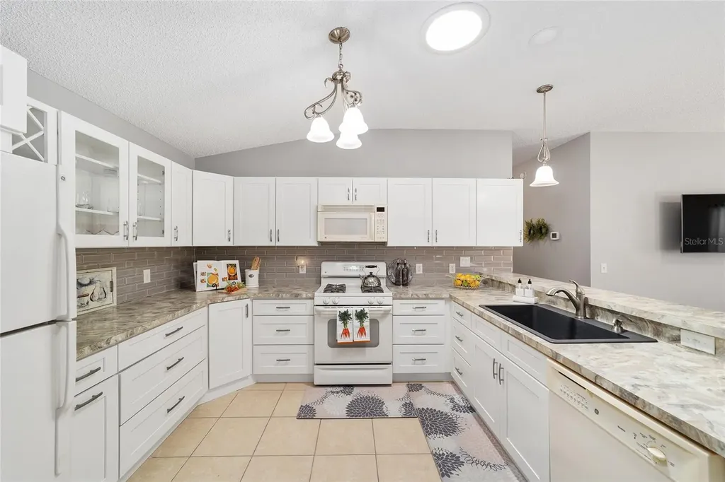 2403 Baton Place The Villages FL 32162
