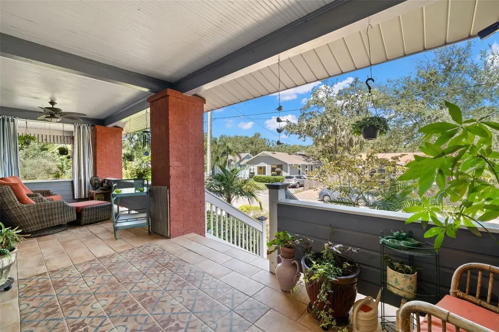 1035 E Robson Street Tampa FL 33604