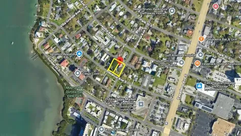 7001 & 7011 Hibiscus Avenue S South Pasadena FL 33707