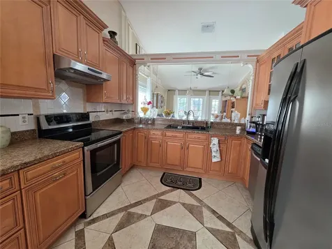 866 E Charing Cross Circle Lake Mary FL 32746