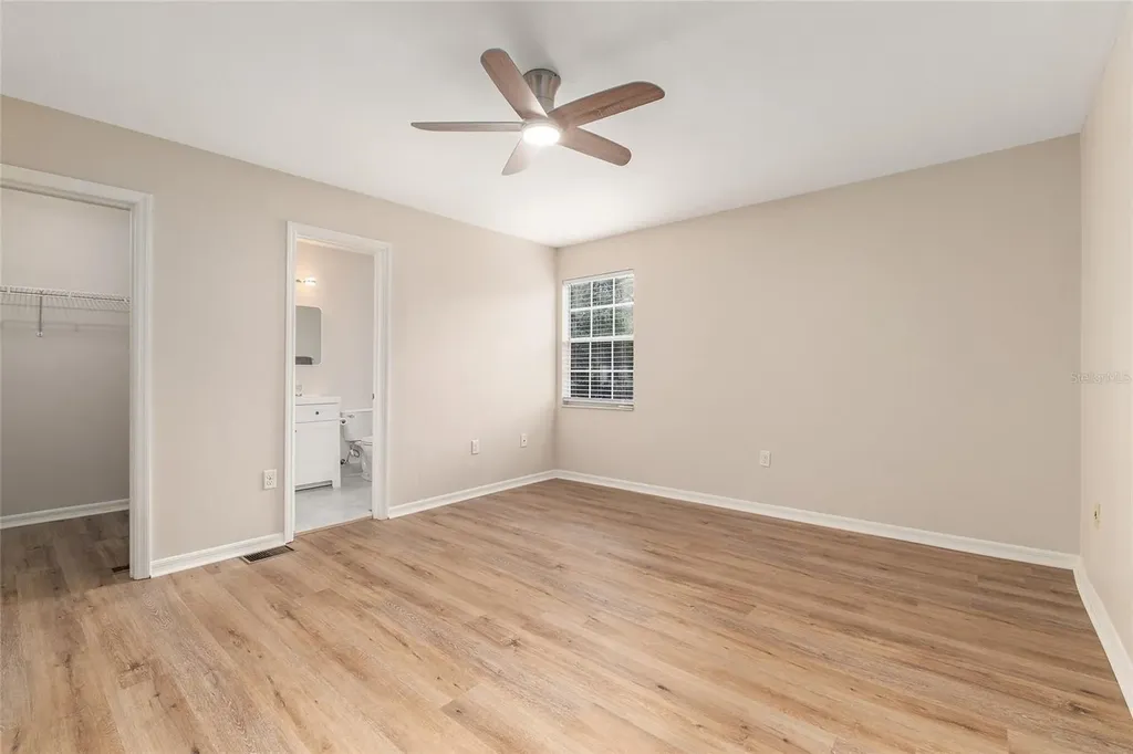 9755 SW 52nd Road Gainesville FL 32608