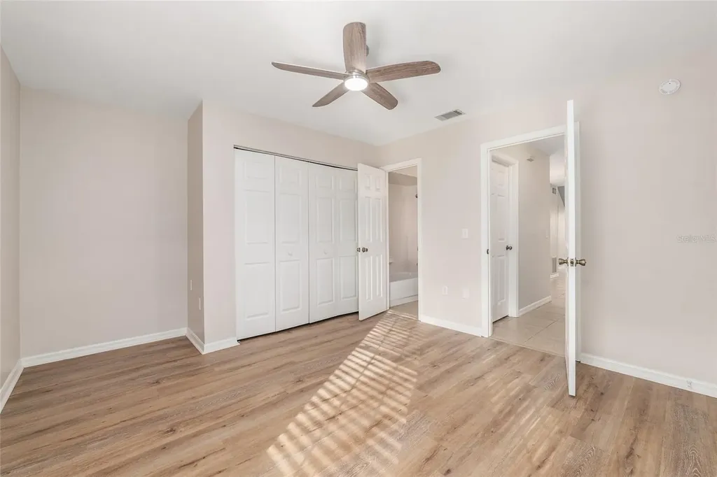 9755 SW 52nd Road Gainesville FL 32608