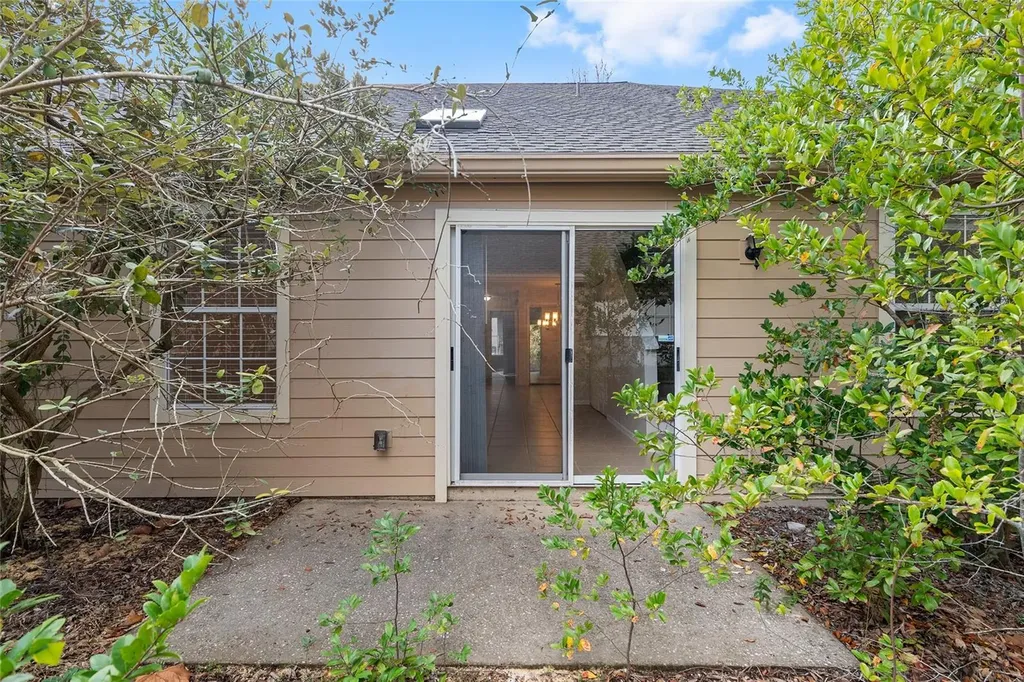 9755 SW 52nd Road Gainesville FL 32608