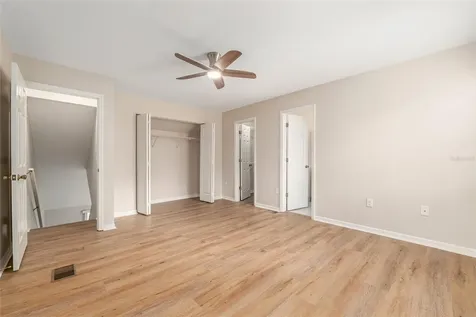 9755 SW 52nd Road Gainesville FL 32608