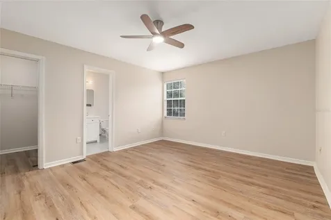 9755 SW 52nd Road Gainesville FL 32608