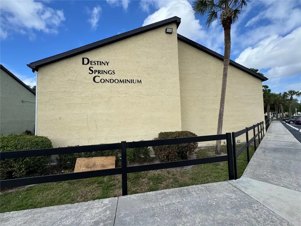 944 Lake Destiny Road Altamonte Springs FL 32714
