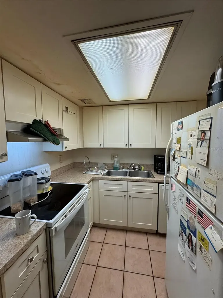 944 Lake Destiny Road Altamonte Springs FL 32714