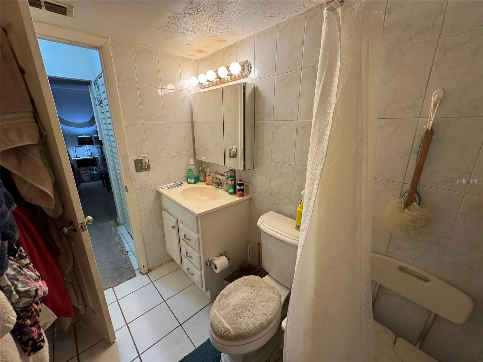 944 Lake Destiny Road Altamonte Springs FL 32714