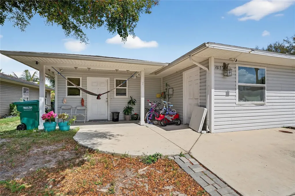 1813 Lincoln Avenue Immokalee FL 34142