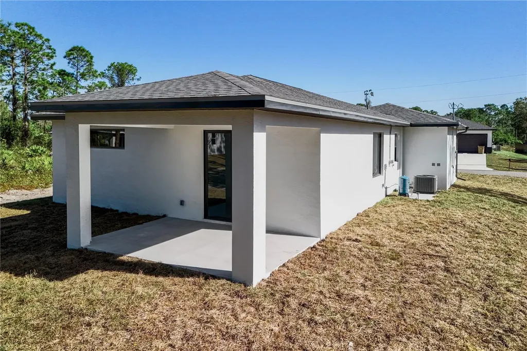 322 Loire Avenue S Lehigh Acres FL 33974