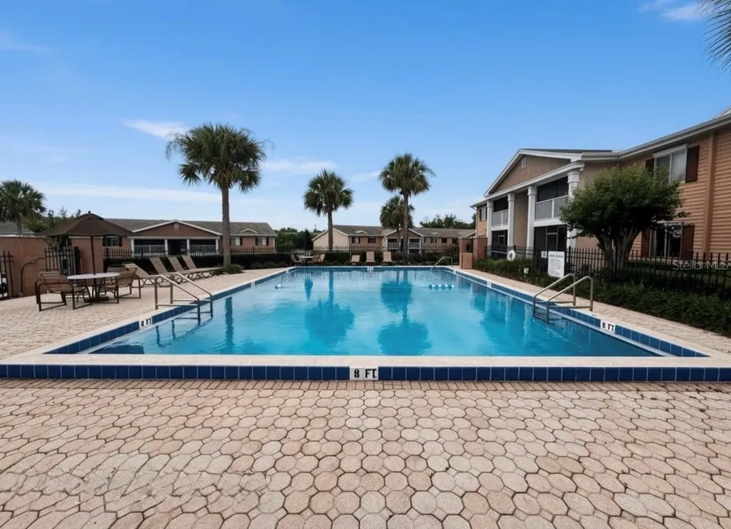 155 Pearl Lake Causeway Altamonte Springs FL 32714
