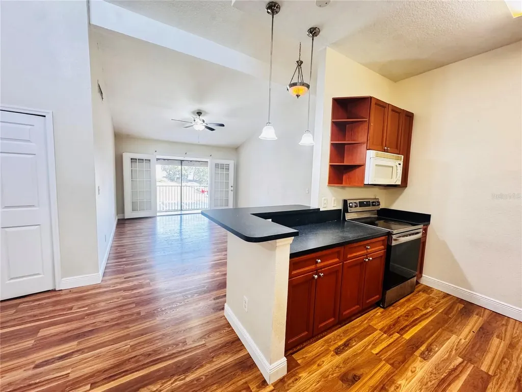 155 Pearl Lake Causeway Altamonte Springs FL 32714