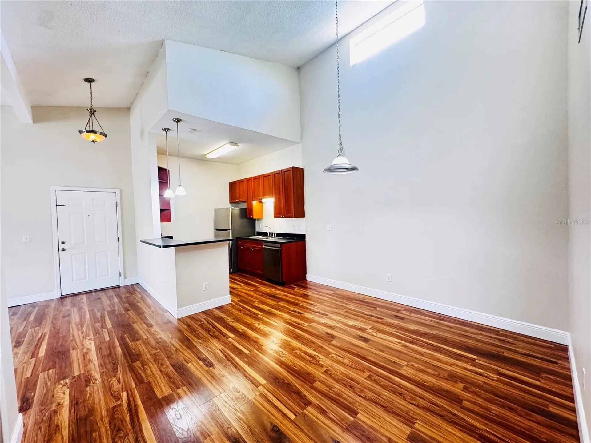 155 Pearl Lake Causeway Altamonte Springs FL 32714