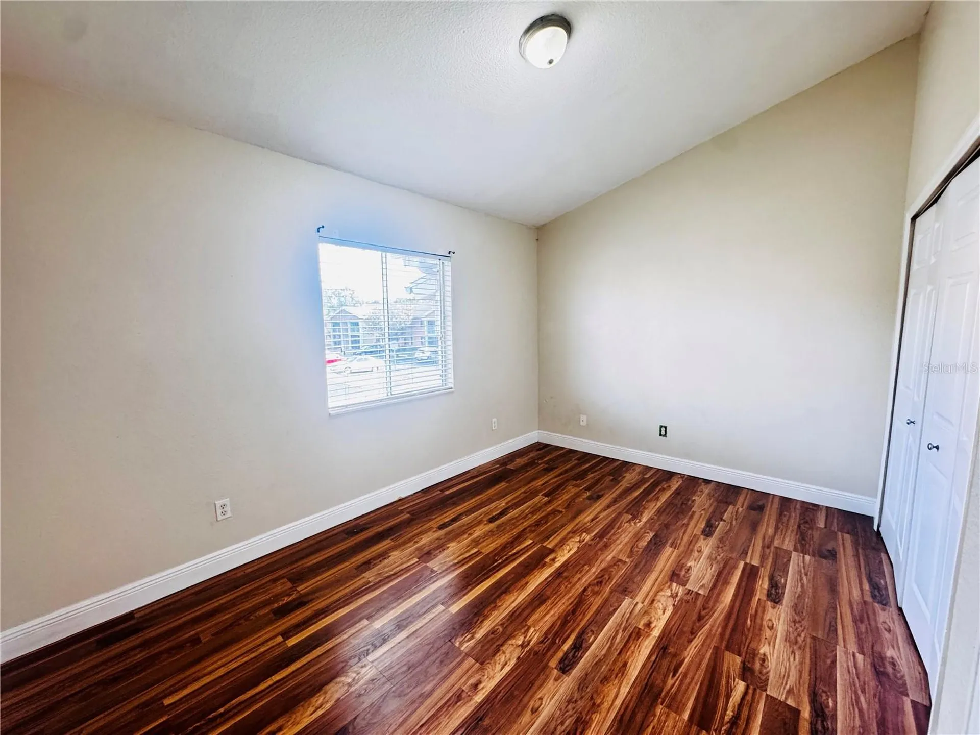155 Pearl Lake Causeway Altamonte Springs FL 32714