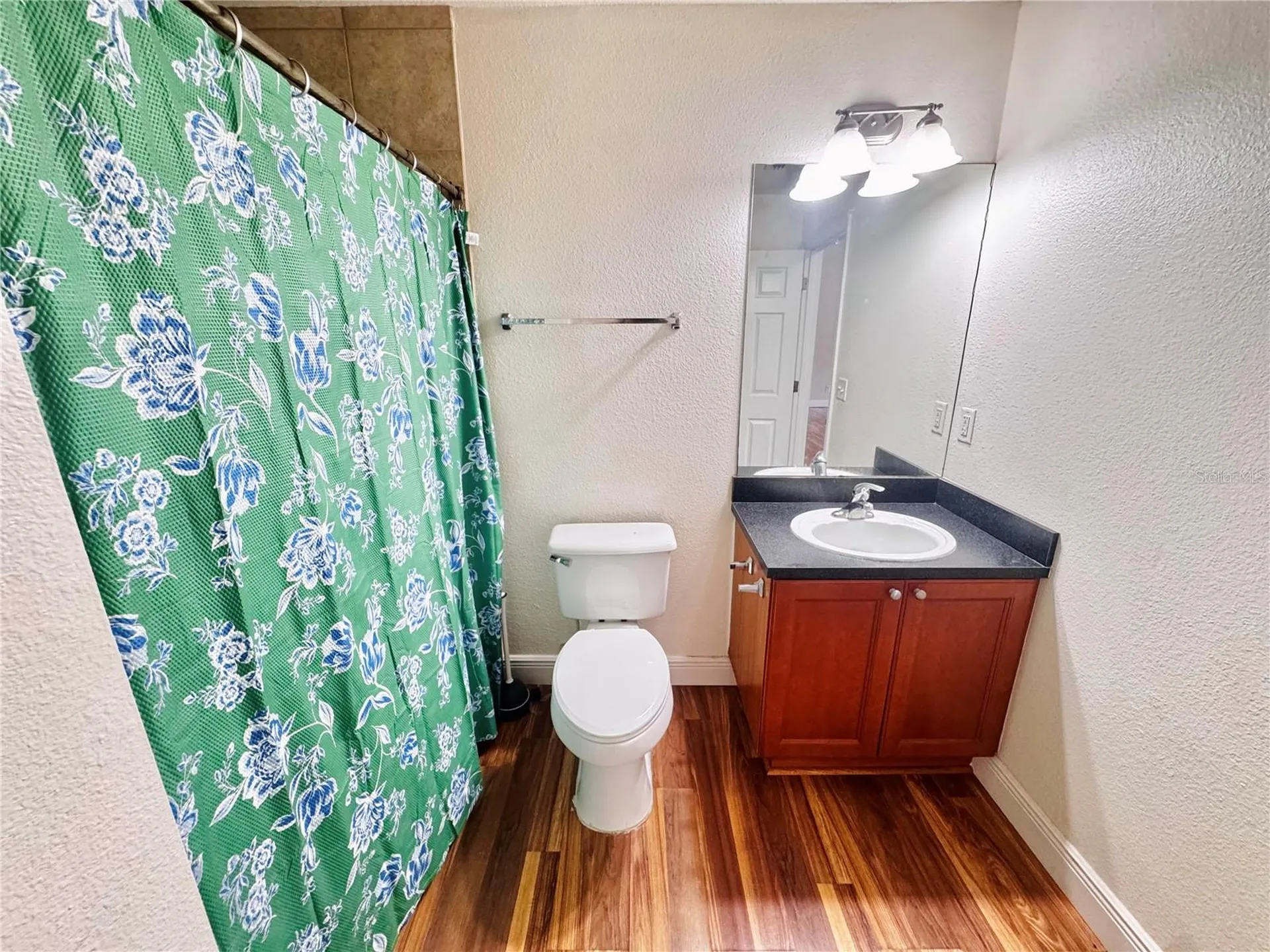 155 Pearl Lake Causeway Altamonte Springs FL 32714
