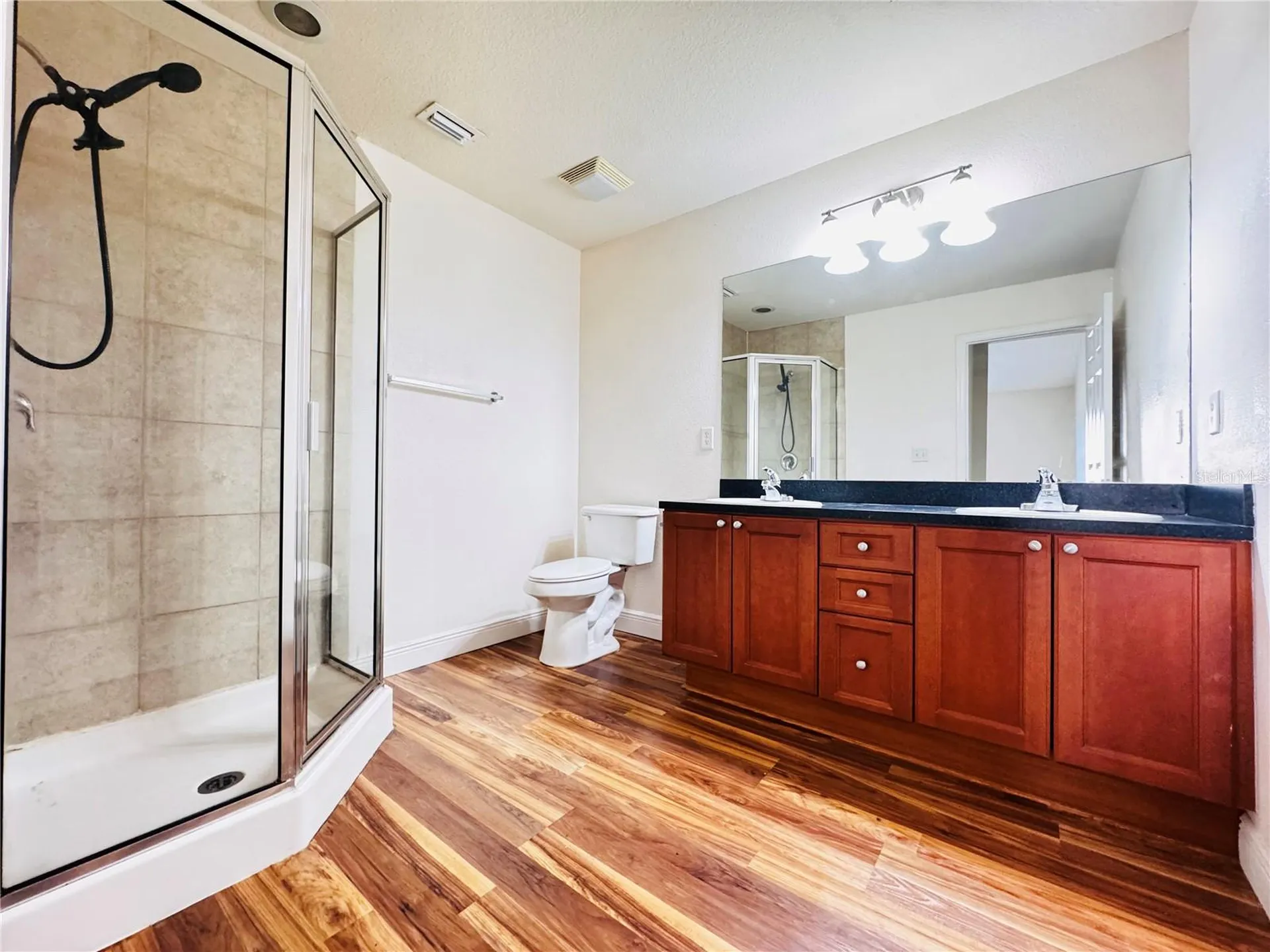 155 Pearl Lake Causeway Altamonte Springs FL 32714