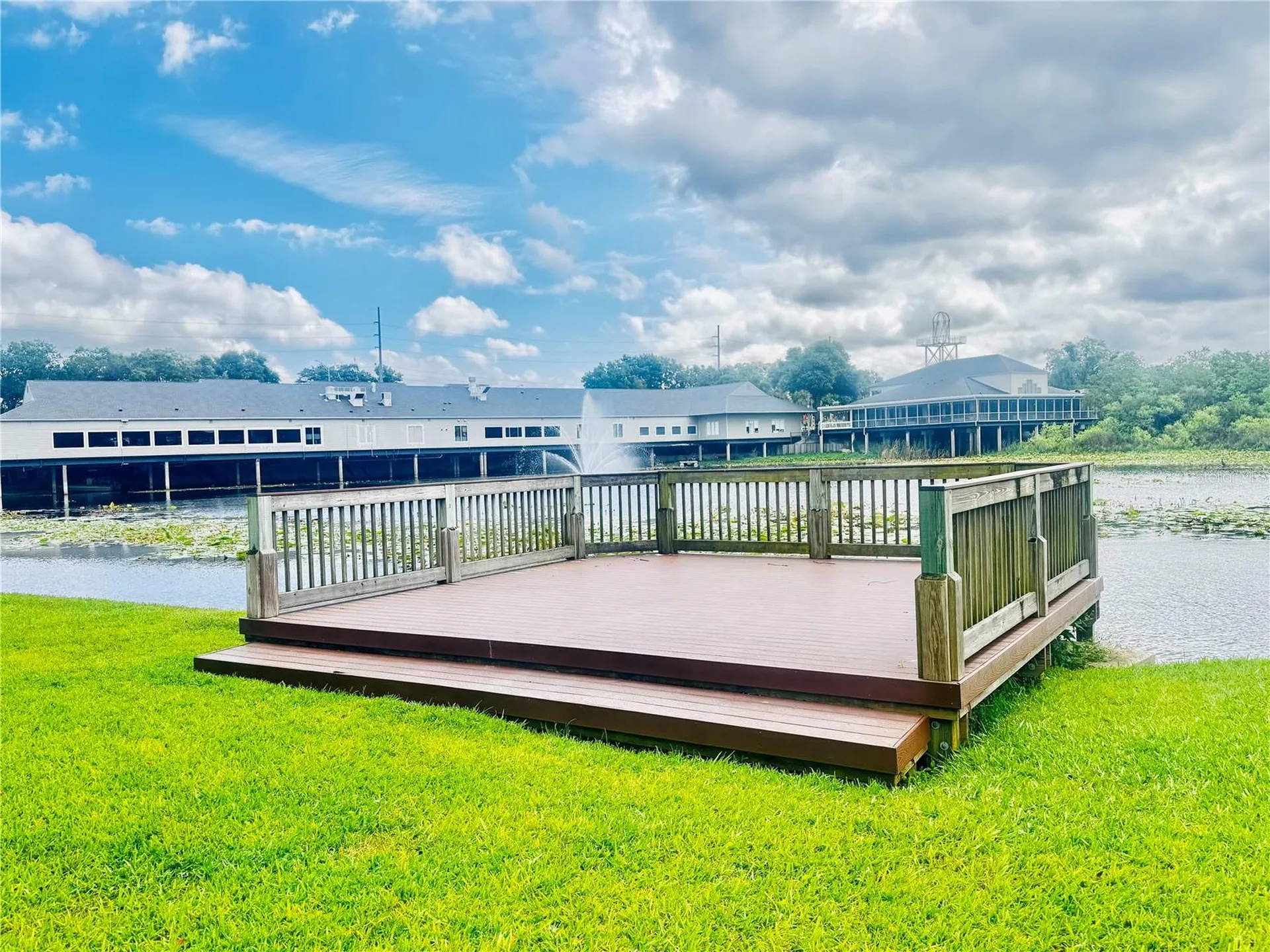 155 Pearl Lake Causeway Altamonte Springs FL 32714