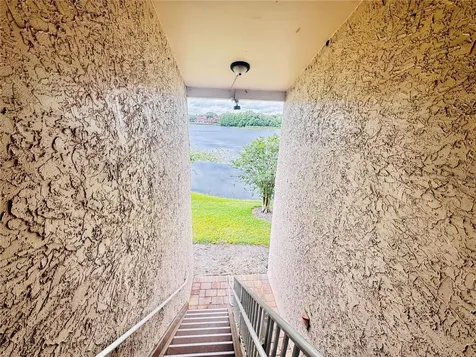 155 Pearl Lake Causeway Altamonte Springs FL 32714