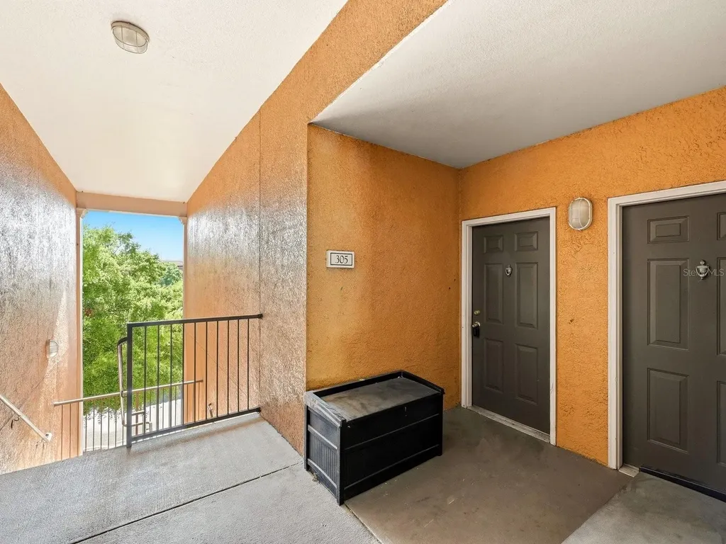 6169 Metrowest Boulevard Orlando FL 32835