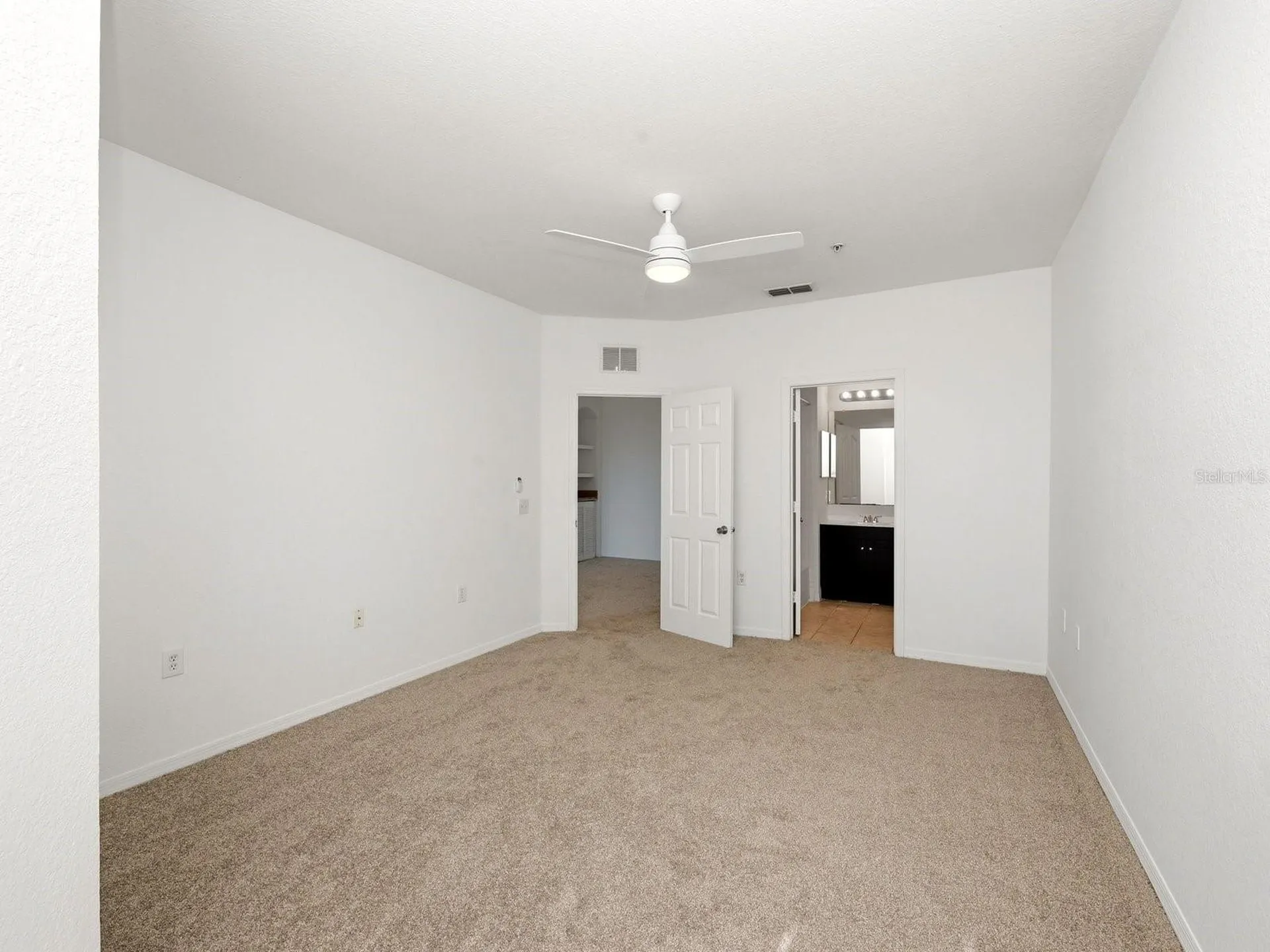 6169 Metrowest Boulevard Orlando FL 32835