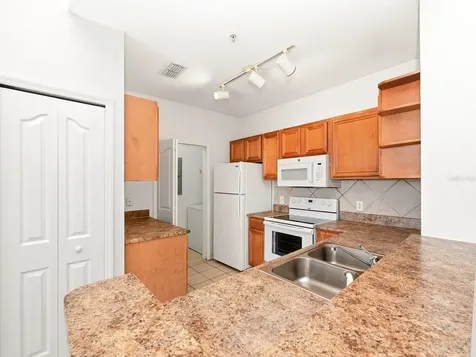 6169 Metrowest Boulevard Orlando FL 32835