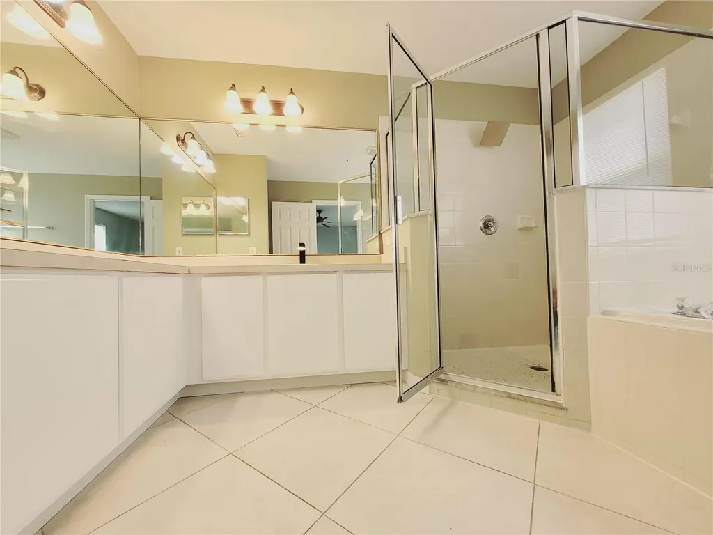 317 Azincourt Lane Kissimmee FL 34759