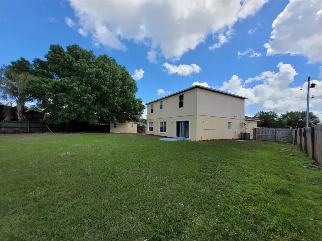 317 Azincourt Lane Kissimmee FL 34759