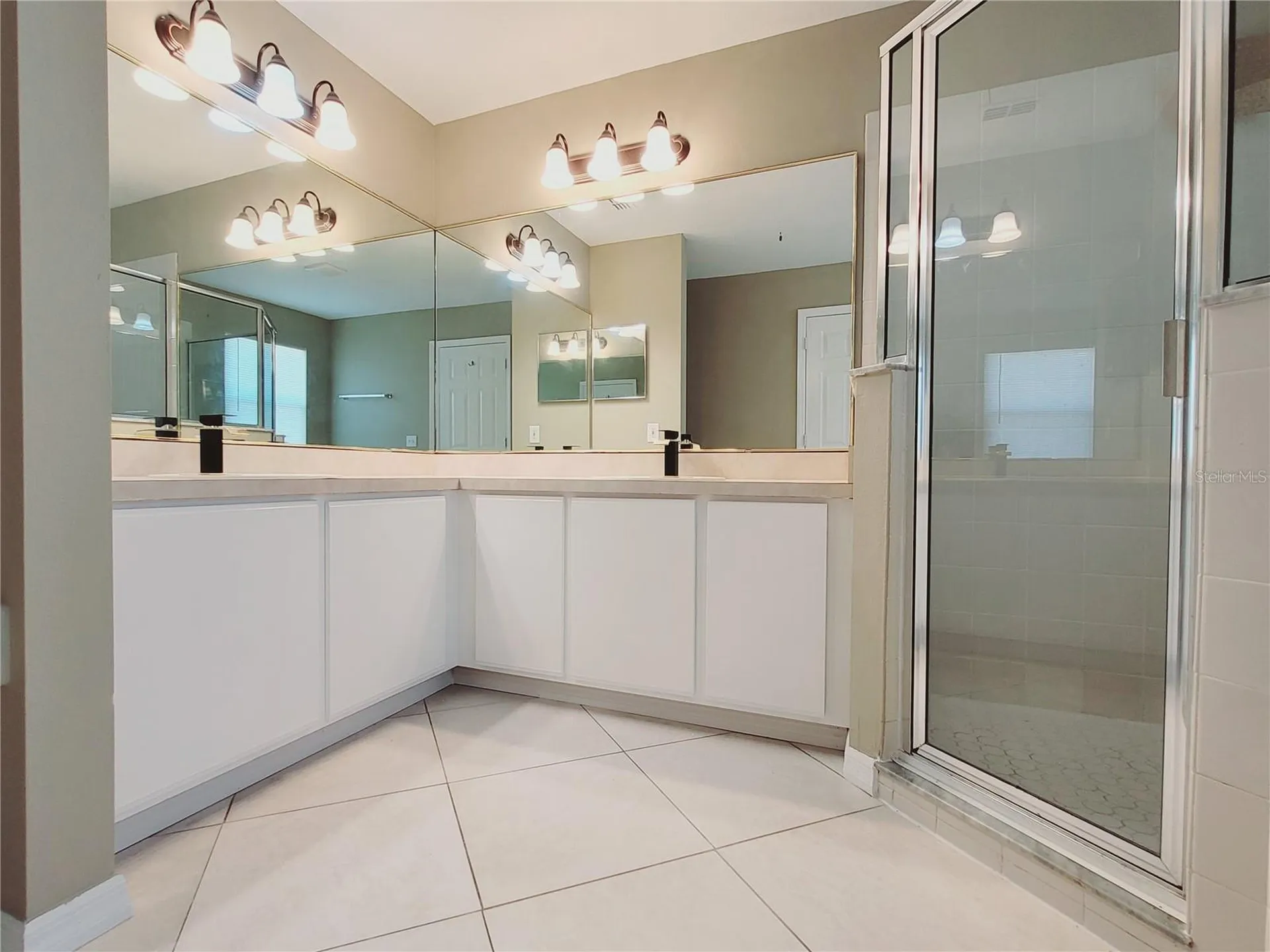 317 Azincourt Lane Kissimmee FL 34759