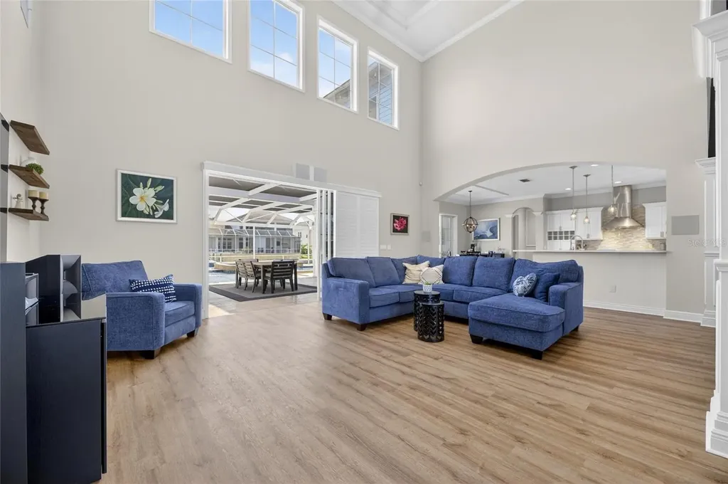 613 Balibay Road Apollo Beach FL 33572