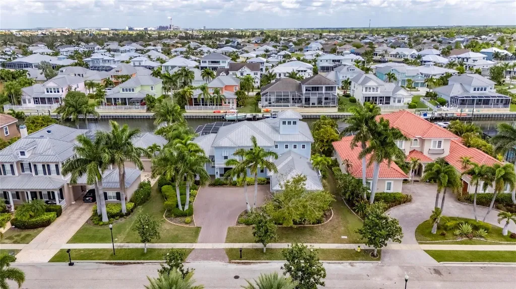 613 Balibay Road Apollo Beach FL 33572