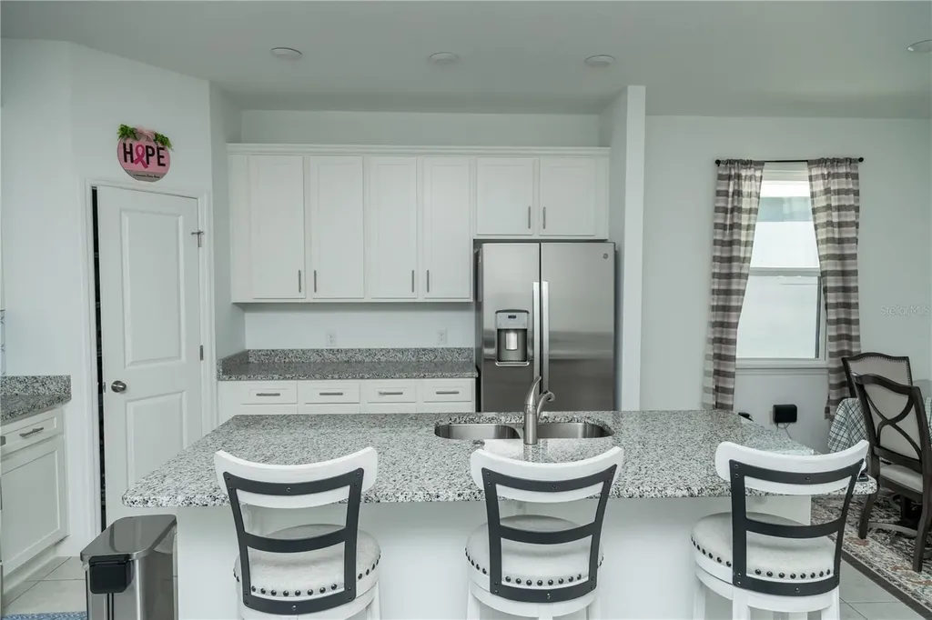 661 Crown Rose Drive Eagle Lake FL 33839
