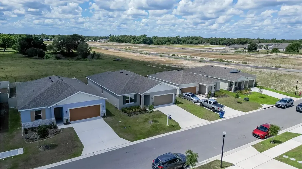 661 Crown Rose Drive Eagle Lake FL 33839