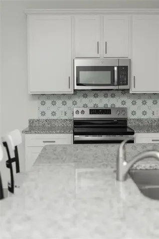 661 Crown Rose Drive Eagle Lake FL 33839