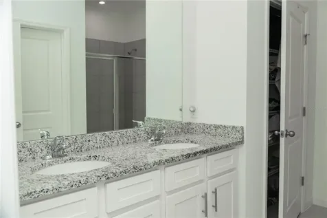 661 Crown Rose Drive Eagle Lake FL 33839