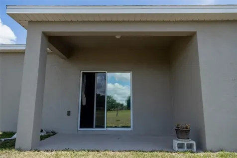 661 Crown Rose Drive Eagle Lake FL 33839