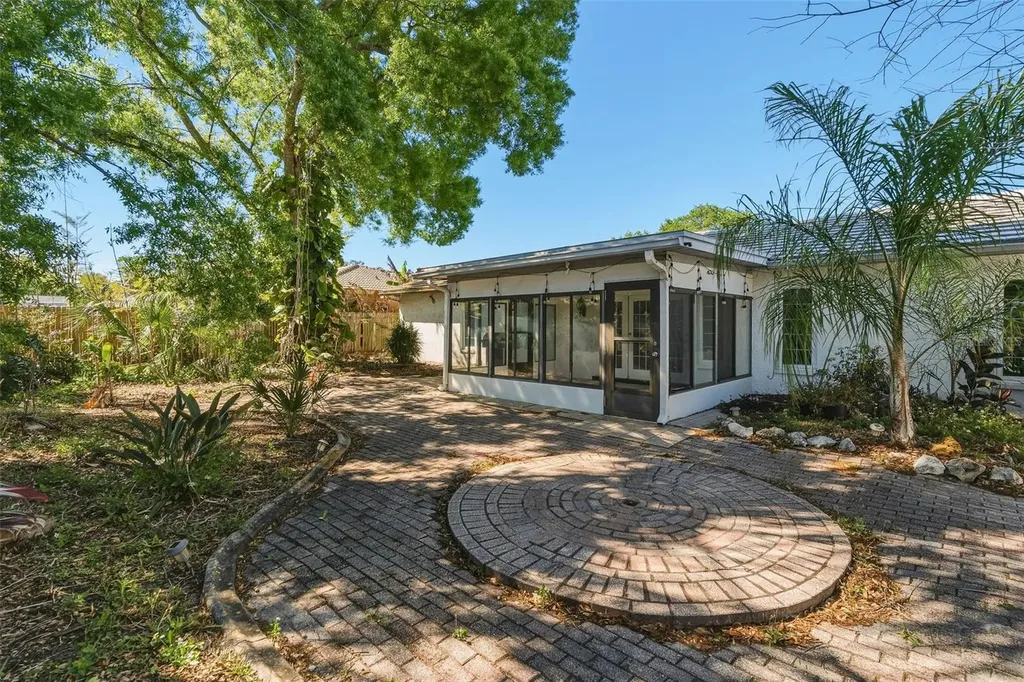 11178 112th Avenue Largo FL 33778