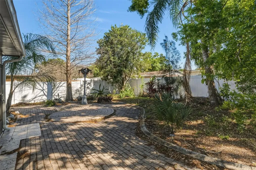 11178 112th Avenue Largo FL 33778